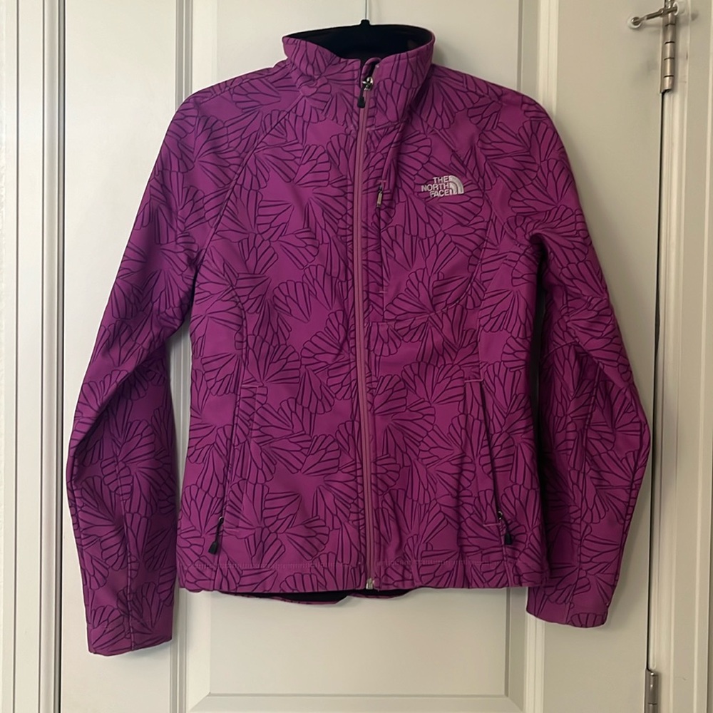Women’s The North Face full zip sold shell